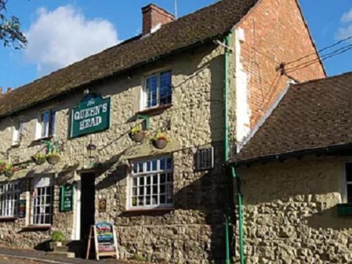 The Queens Head Horspath Exterior photo