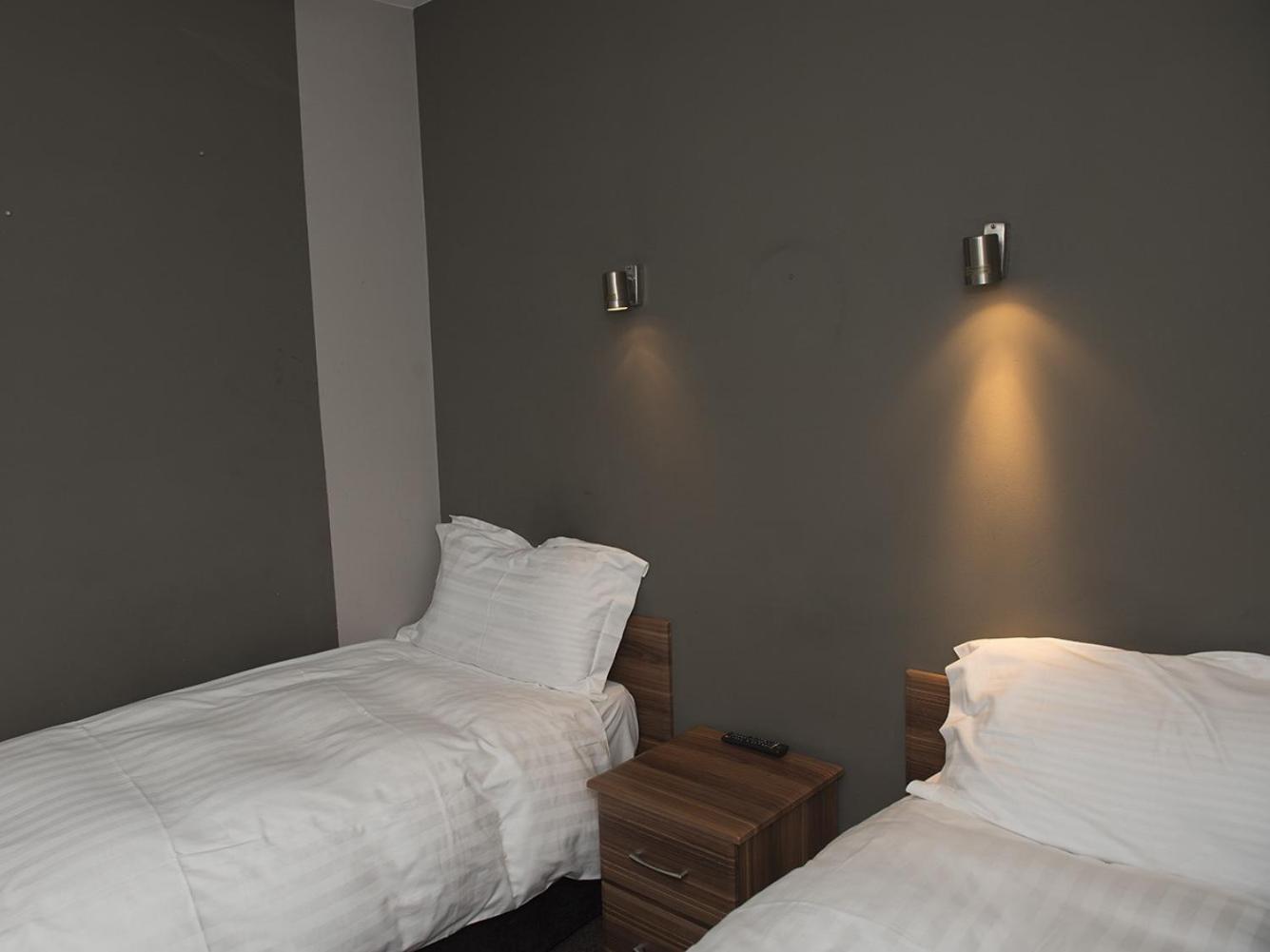 The Queens Head Horspath Room photo
